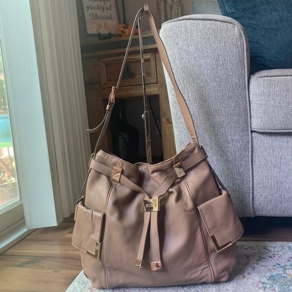 Michael kors taupe bag hotsell